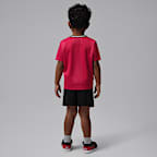 Conjunto de jersey deportivo y shorts de malla infantil Jordan