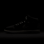Tenis para hombre Air Jordan 1 Mid SE