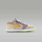 Air Jordan 1 Low Sneaker School Older Kids' Shoes