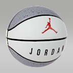 Jordan Playground 2.0 8P-basketball (deflateret)