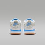 エア ジョーダン 4 RM メンズシューズ