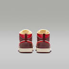 Jordan 1 Mid SE Younger Kids' Shoes