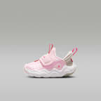 Pink Foam/Tech Grey/White/Fire Red
