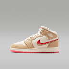 Desert/Pale Ivory/Fusion Red
