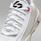 ルカ .77 PF バスケットボールシューズ