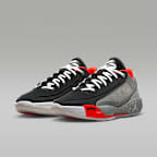 ルカ .77 PF バスケットボールシューズ