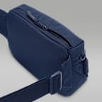 Jordan Franchise Crossbody Bag (2L)
