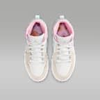 Jordan 1 Mid SE Younger Kids' Shoes