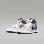 รองเท้าเด็กโต Air Jordan 1 Mid SE "Hare"