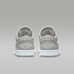 รองเท้าผู้หญิง Air Jordan 1 Low SE