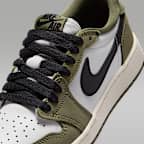 Tenis para niños grandes Air Jordan 1 Retro Low "Medium Olive and Summit White"