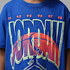 Playera Ball World para niños talla pequeña Jordan