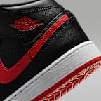 Air Jordan 1 Mid Big Kids' Shoes