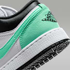 Air Jordan 1 Low Older Kids' Shoes