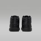 Jordan Court Connect Mid Older Kids' Shoes