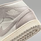 Air Jordan 1 Mid SE Women's Shoes