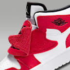 Sky Jordan 1 Younger Kids' Shoe