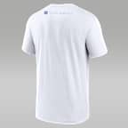 Playera universitaria marca Jordan Dri-FIT para hombre North Carolina Courtside Basketball Legend