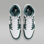 エア ジョーダン 1 MID SE メンズシューズ