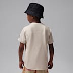Playera Air Jordan World Tour Merch para niños talla pequeña Jordan