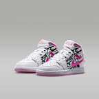 Air Jordan 1 Mid Big Kids' Shoes