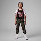 Jersey para niños talla pequeña 23 Jordan