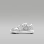 Neutral Grey/White/Metallic Silver