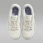 Jordan Flight Court SE Women's Shoes