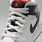 Tenis para niños grandes Air Jordan 1 Mid