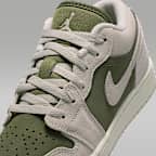 エア ジョーダン 1 LOW SE ジュニアシューズ