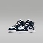 Jordan 1 Mid Younger Kids' Shoes