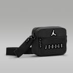 Jordan Blacktop Schultertasche (3,6 l)