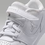 Jordan Court Connect Low Younger Kids' Shoes