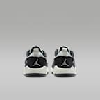 Jordan Flight Court Younger Kids' Shoes