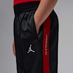 Jordan Essentials-løbejakke til mindre børn