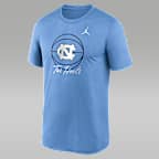 Playera universitaria Nike Dri-FIT para hombre North Carolina Primetime - Azul claro