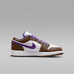 Air Jordan 1 Low Older Kids' Shoes
