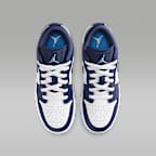 Air Jordan 1 Low Older Kids' Shoes