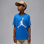 Playera con estampado para niños talla grande Jordan Flight Essentials