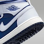 Jordan 1 Mid Younger Kids' Shoes