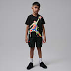 Playera Jumpman Paint Spill para niños talla pequeña Jordan Super Splash