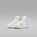 Jordan 1 Mid SE Younger Kids' Shoes