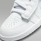Jordan 1 Mid Younger Kids' Shoes
