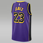 Los Angeles Lakers Statement Edition Men's Jordan Dri-FIT NBA Swingman Jersey