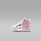 Pearl Pink/White/Medium Soft Pink