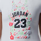 Playera de tela de punto floral para niños talla grande Jordan
