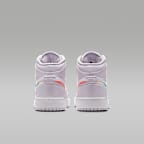 Air Jordan 1 Mid SE Older Kids' Shoes
