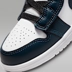 Jordan 1 Mid Younger Kids' Shoes
