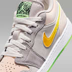 Air Jordan 1 Low Sneaker School Older Kids' Shoes