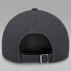 Gorra universitaria marca Jordan ajustable para hombre North Carolina Club